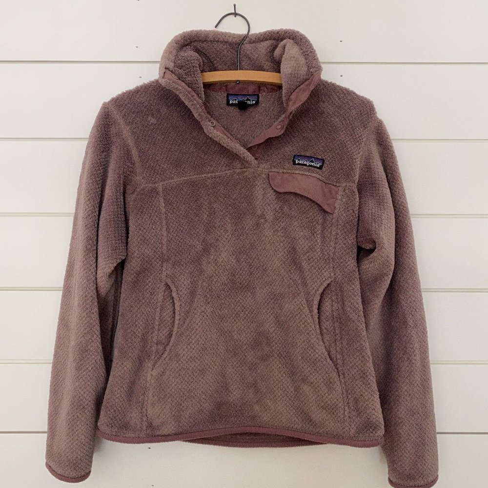 Patagonia Purple Quarter Button Up Size Small